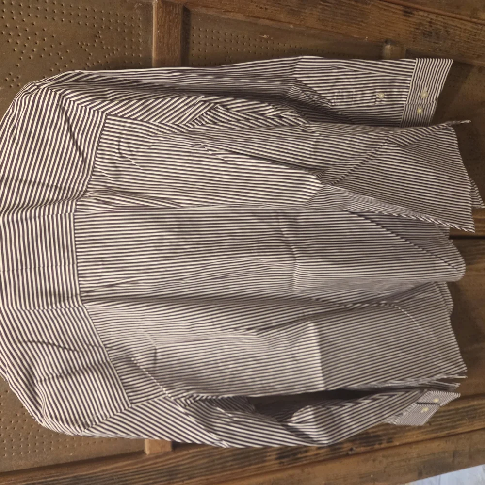 Ralph Lauren Burgandy and White Blouse - Picture 2 of 5